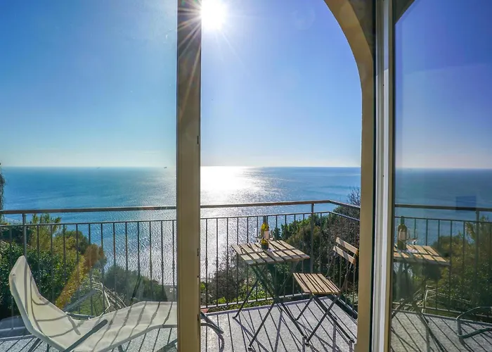 Beautiful Apartment In Genova With House Sea View